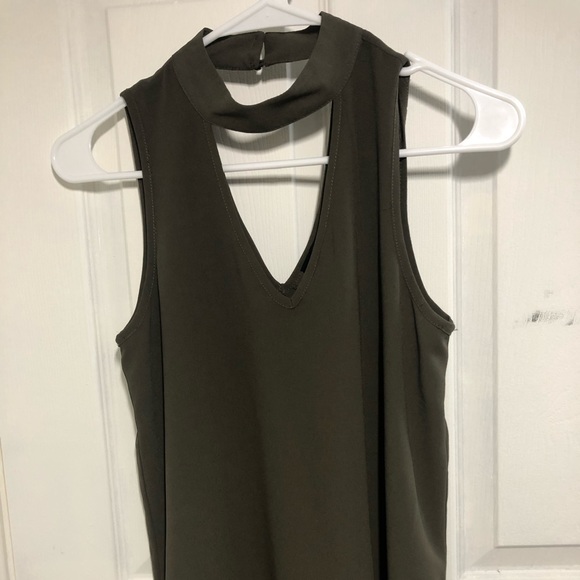 ✨ NEW My Michelle classy collared olive top - Picture 2 of 5